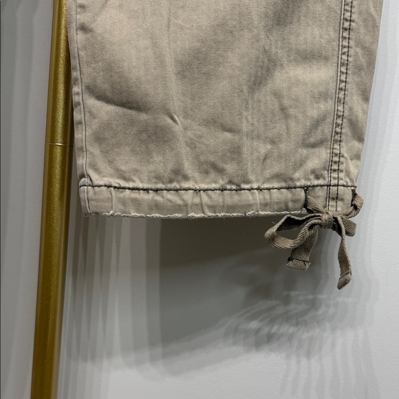 Levi’s Y2K Cargo Pants Khaki Wide Leg Vintage 2000s - Picture 14 of 15